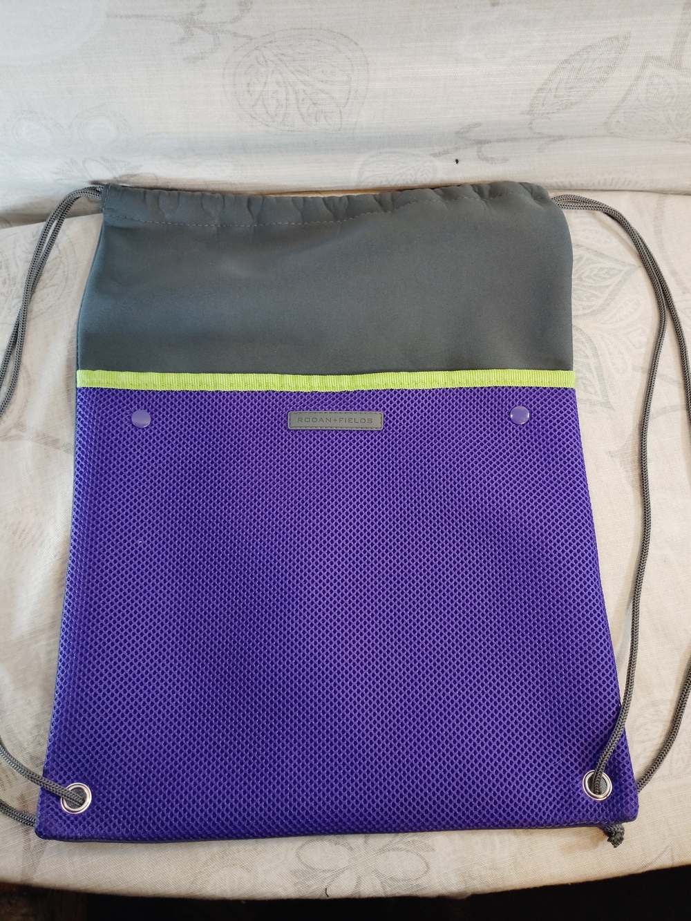 Rodan + Fields Purple and Gray Drawstring Backpack w/ Clinch Closure
